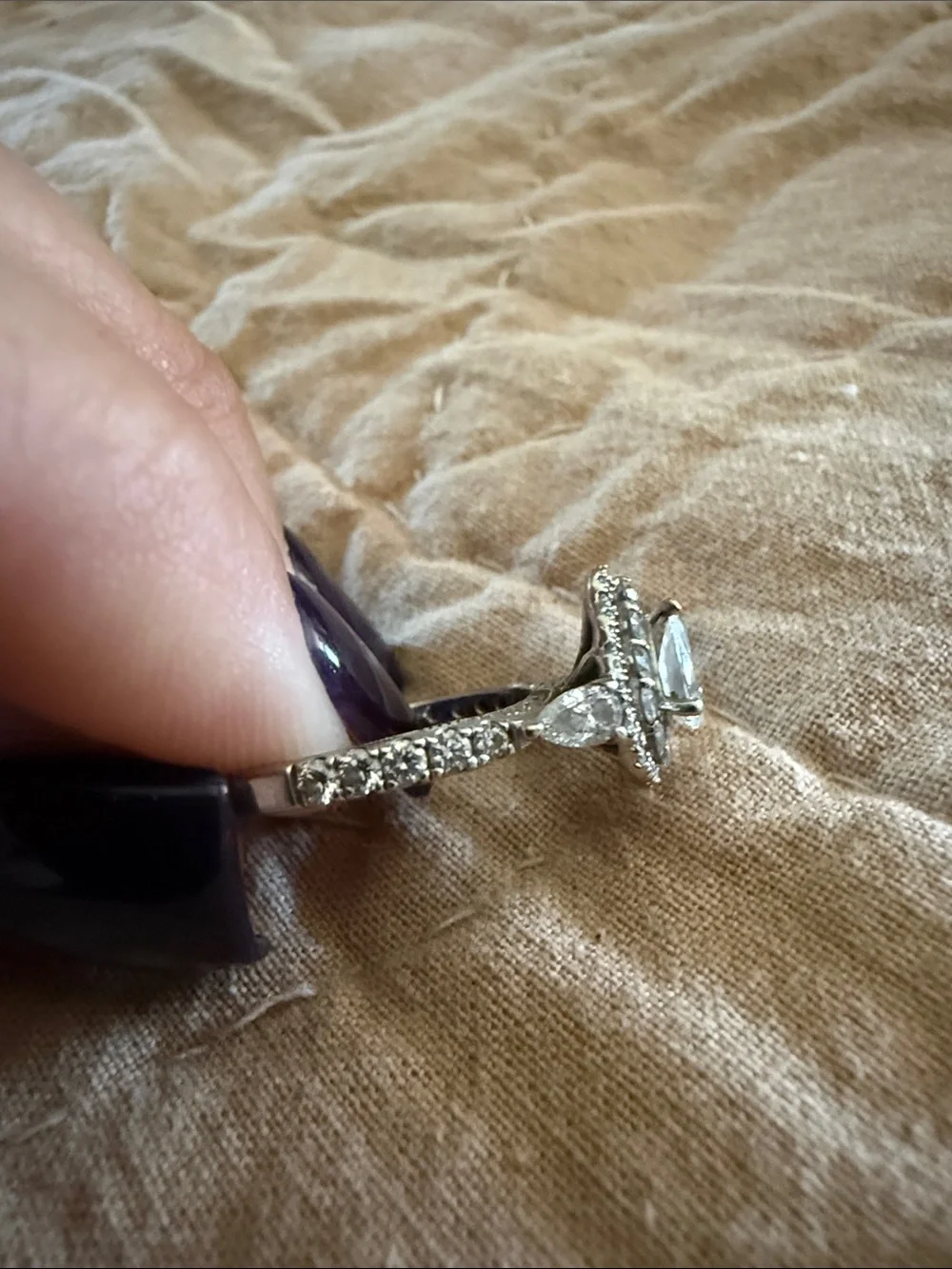 Monique Lhuillier Bliss Diamond Engagement Ring 1-1/4 ct tw Pear & Round-cut 18K